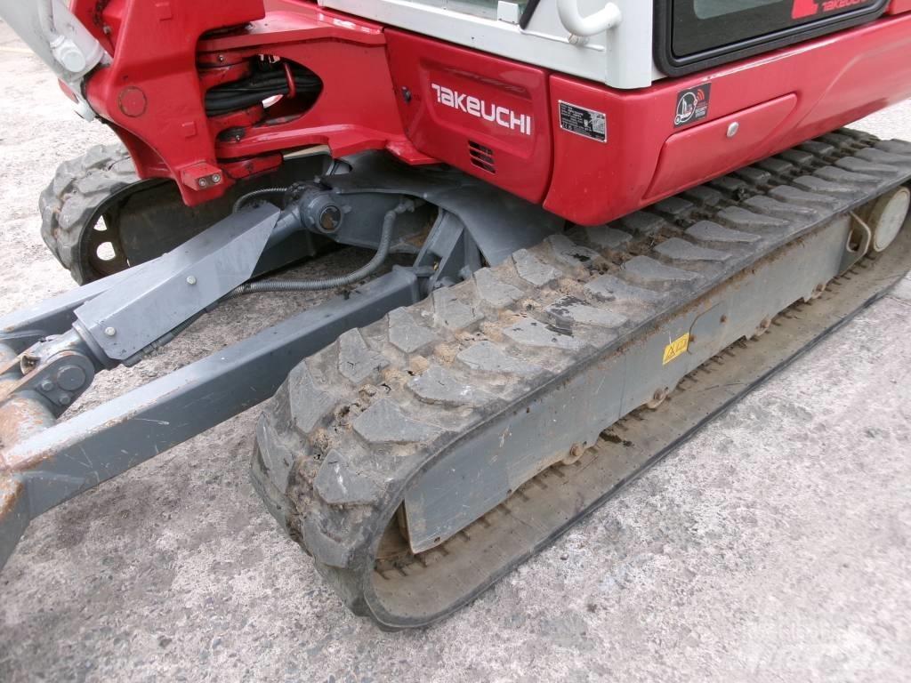 Takeuchi TB 240 Minigravemaskiner