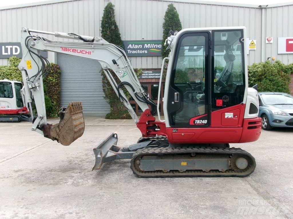 Takeuchi TB 240 Minigravemaskiner