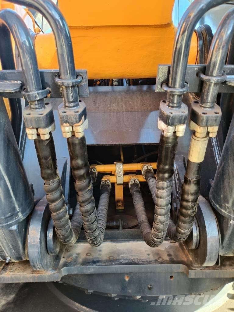 Hyundai R220LC-9S Gravemaskiner på larvebånd