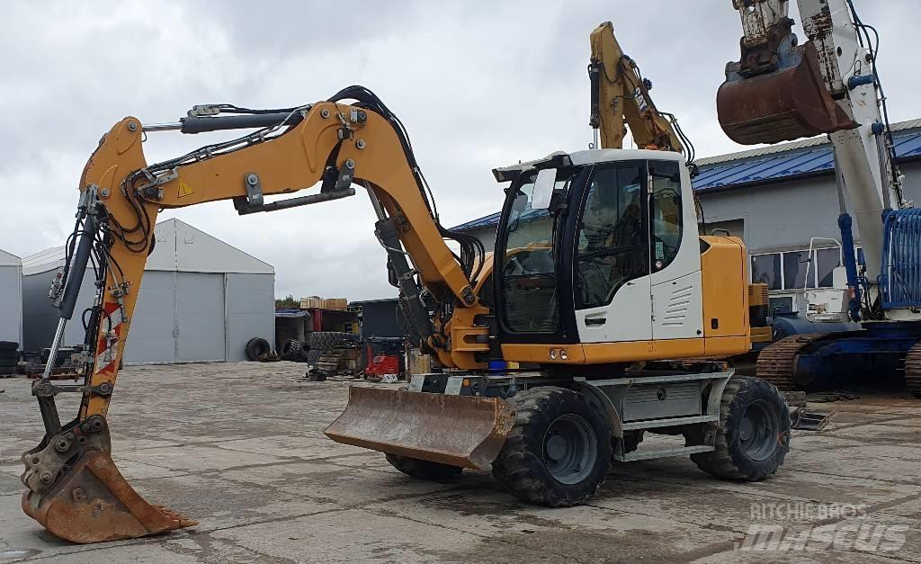 Liebherr A 910 Gravemaskiner på hjul