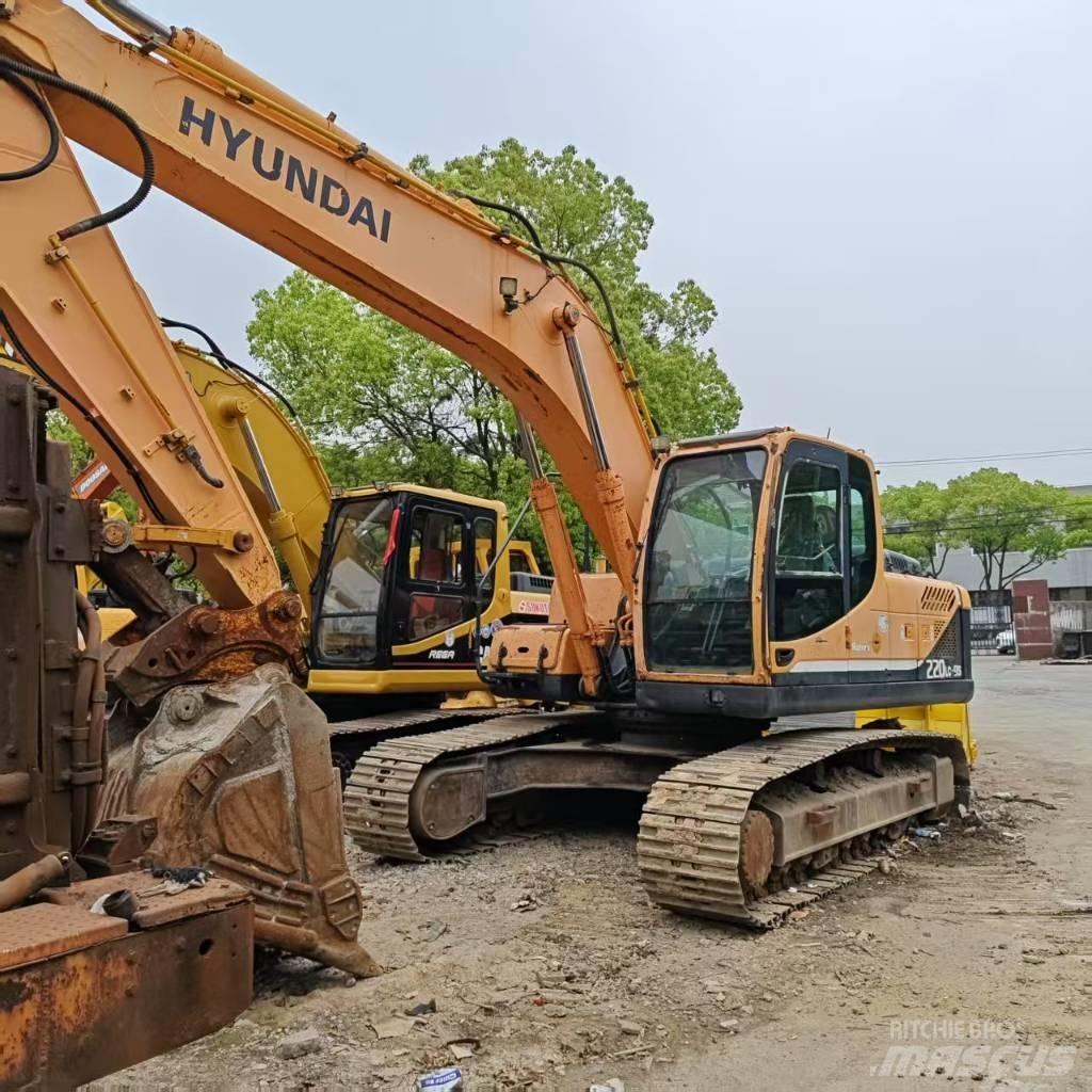 Hyundai 220lc-9s Gravemaskiner på larvebånd