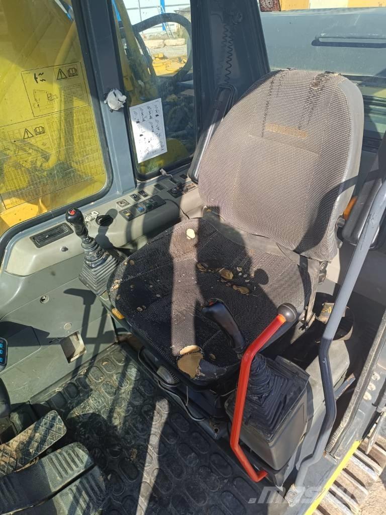 Komatsu PC 240 NLC Gravemaskiner på larvebånd