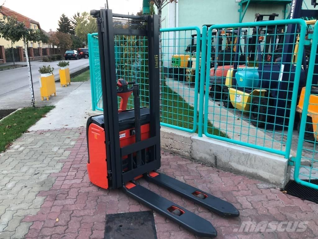 Linde L 12 V-3108 Gaffelstabler med gående fører