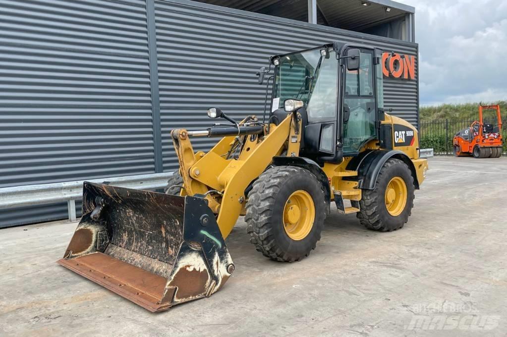 CAT 908M Læssemaskiner på hjul