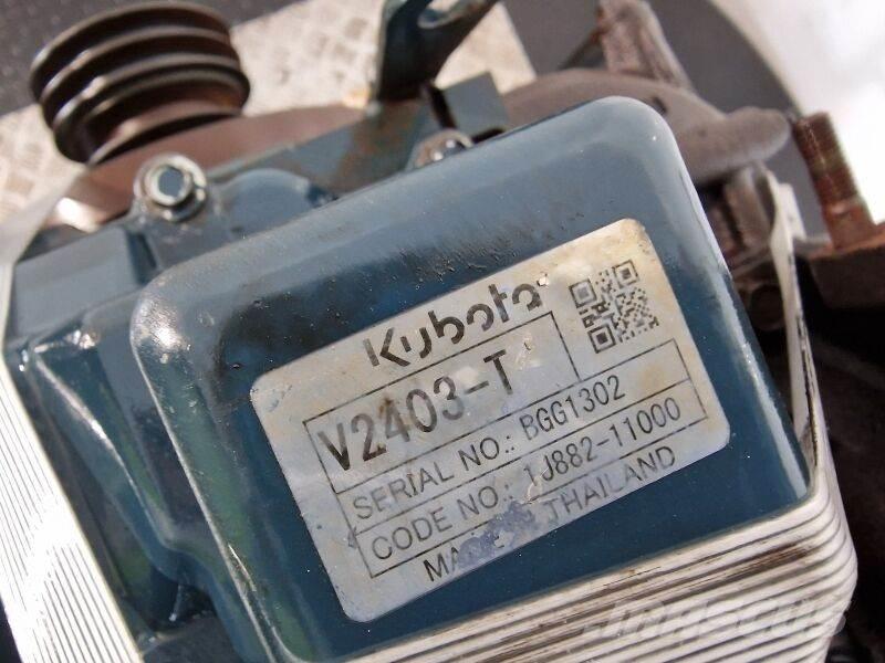 Kubota V2403-T Motorer
