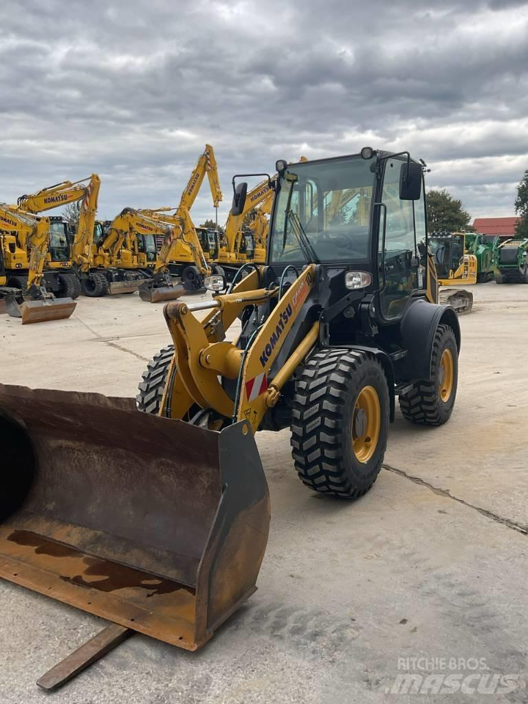 Komatsu WA80M-8 Minilæsser - knækstyret