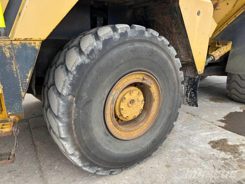 Komatsu HM 350-1 Terrængående lastbiler