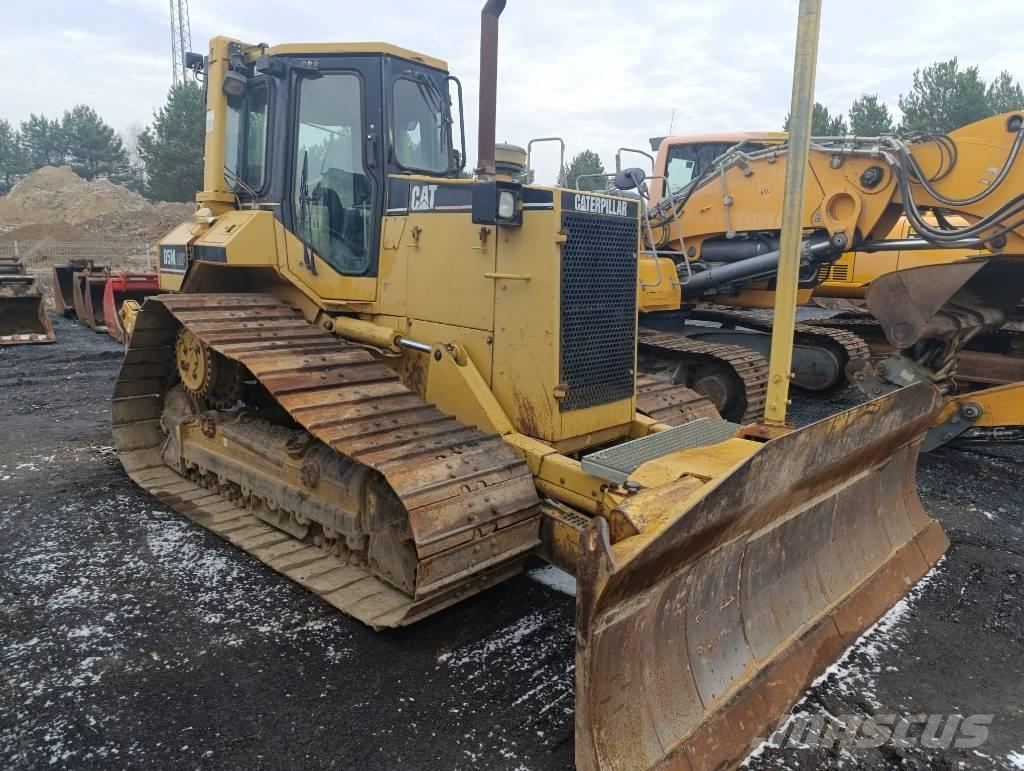 CAT D 5 H Bulldozer på larvebånd