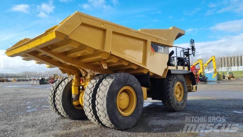 CAT 772 Knækstyrede dumpere