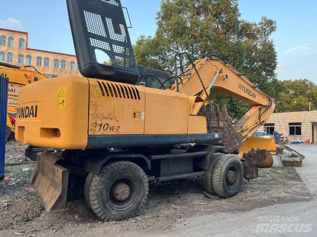 Hyundai R210W-7 Gravemaskiner på hjul