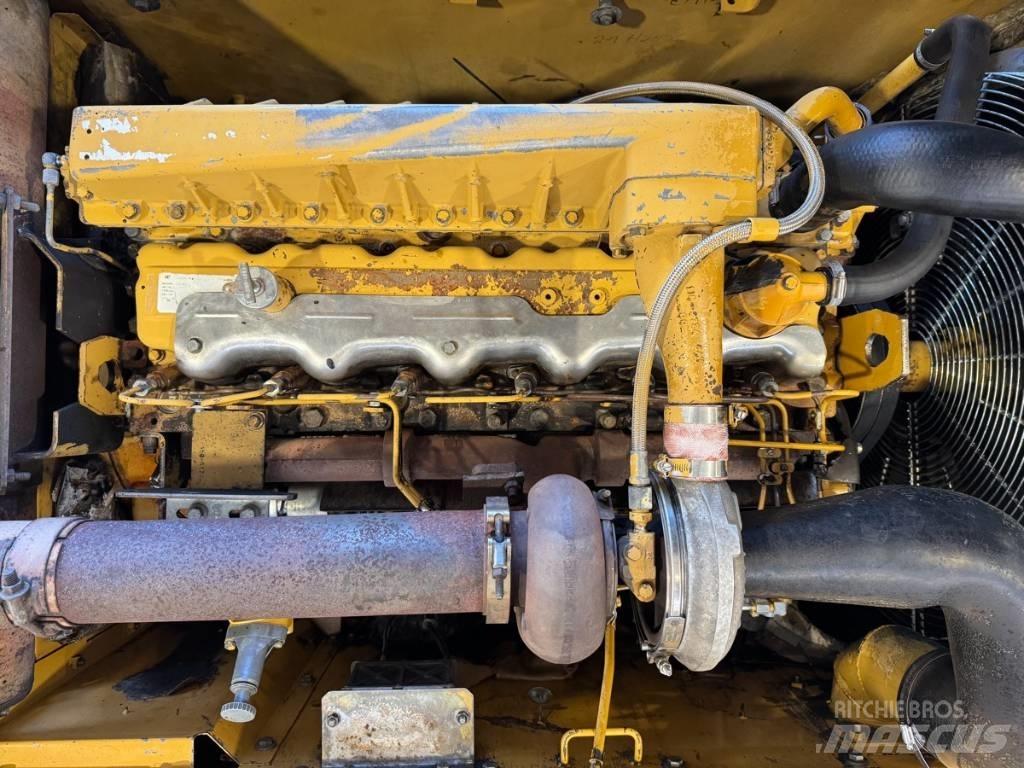 CAT 330 B L LR Gravemaskiner med lang gravebom