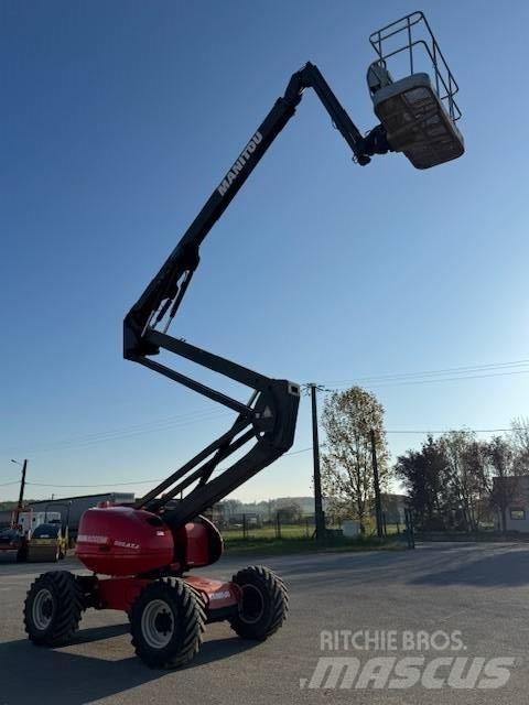 Manitou 200 ATJ Kompakte selvkørende bomlifte