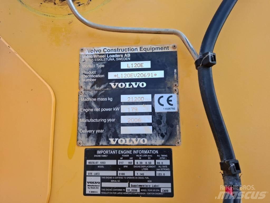 Volvo L 120 E Læssemaskiner på hjul