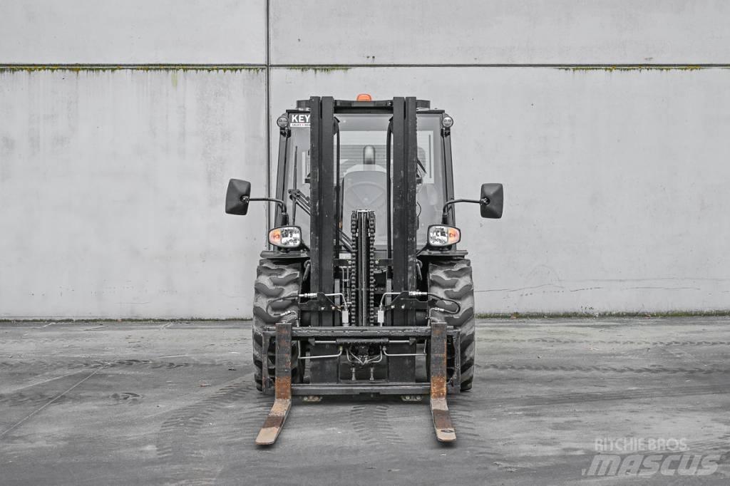 Manitou MC 25-4 Diesel gaffeltrucks