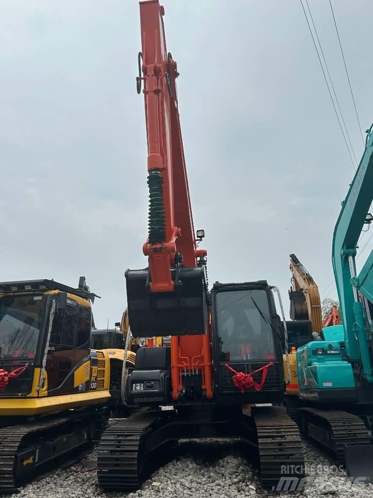 Hitachi ZX 120 Gravemaskiner på larvebånd
