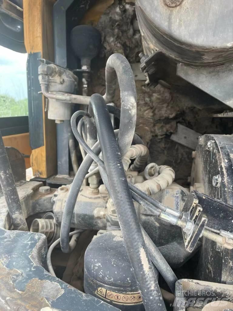 Hyundai 60 W VS Gravemaskiner på larvebånd