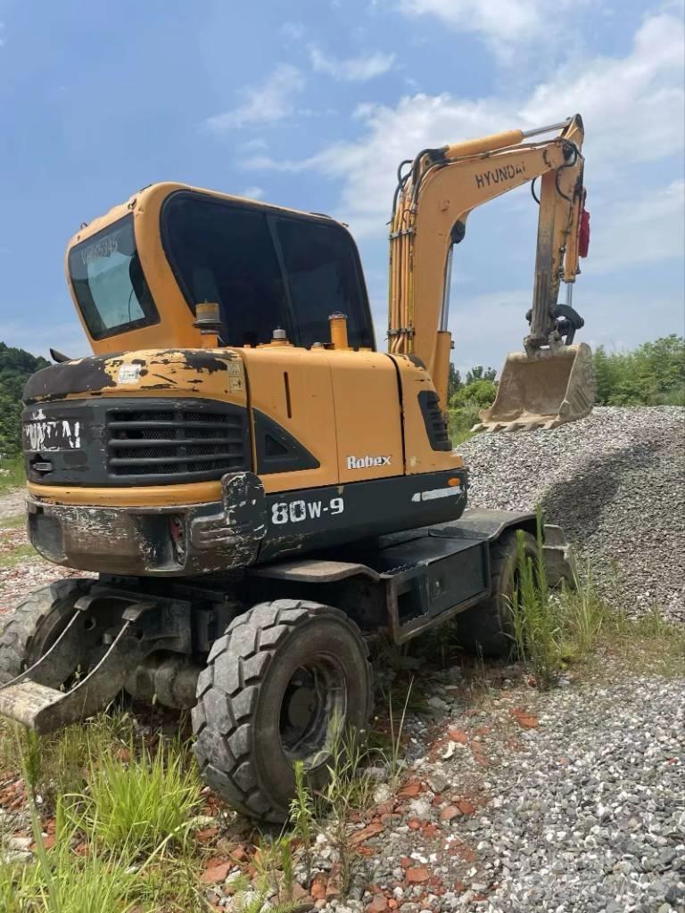 Hyundai 60 W VS Gravemaskiner på larvebånd