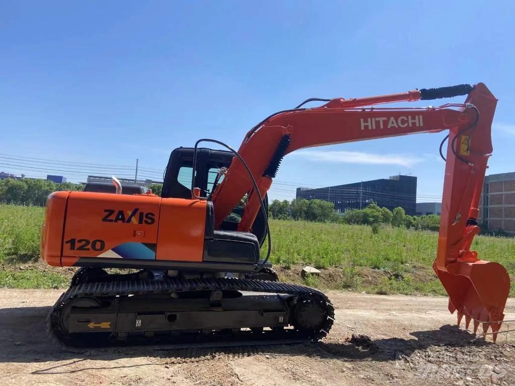 Hitachi ZX 120-6 Gravemaskiner på larvebånd