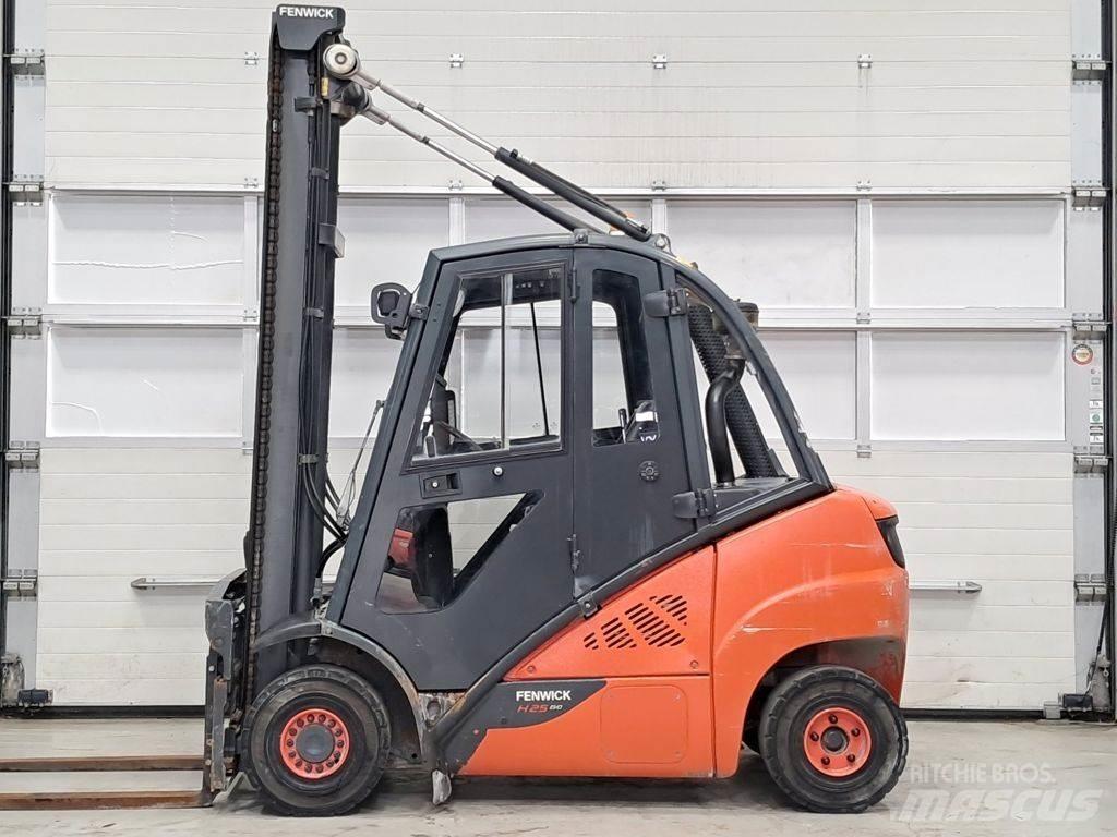 Linde H25D-02 Diesel gaffeltrucks
