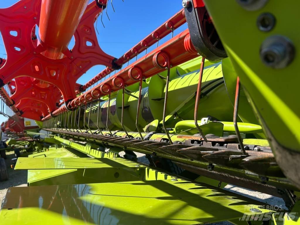 CLAAS Tucano 440 Mejetærskere