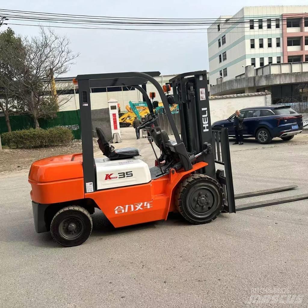 Heli CPC35 Diesel gaffeltrucks
