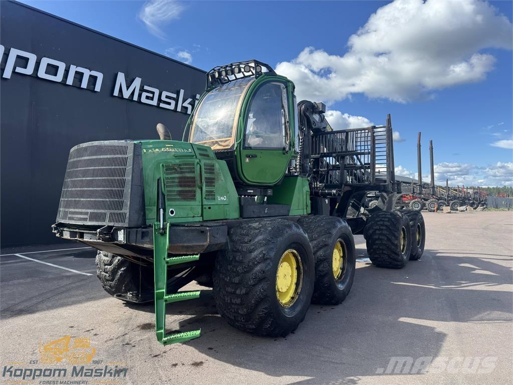 John Deere 1910E Udkørselsmaskiner