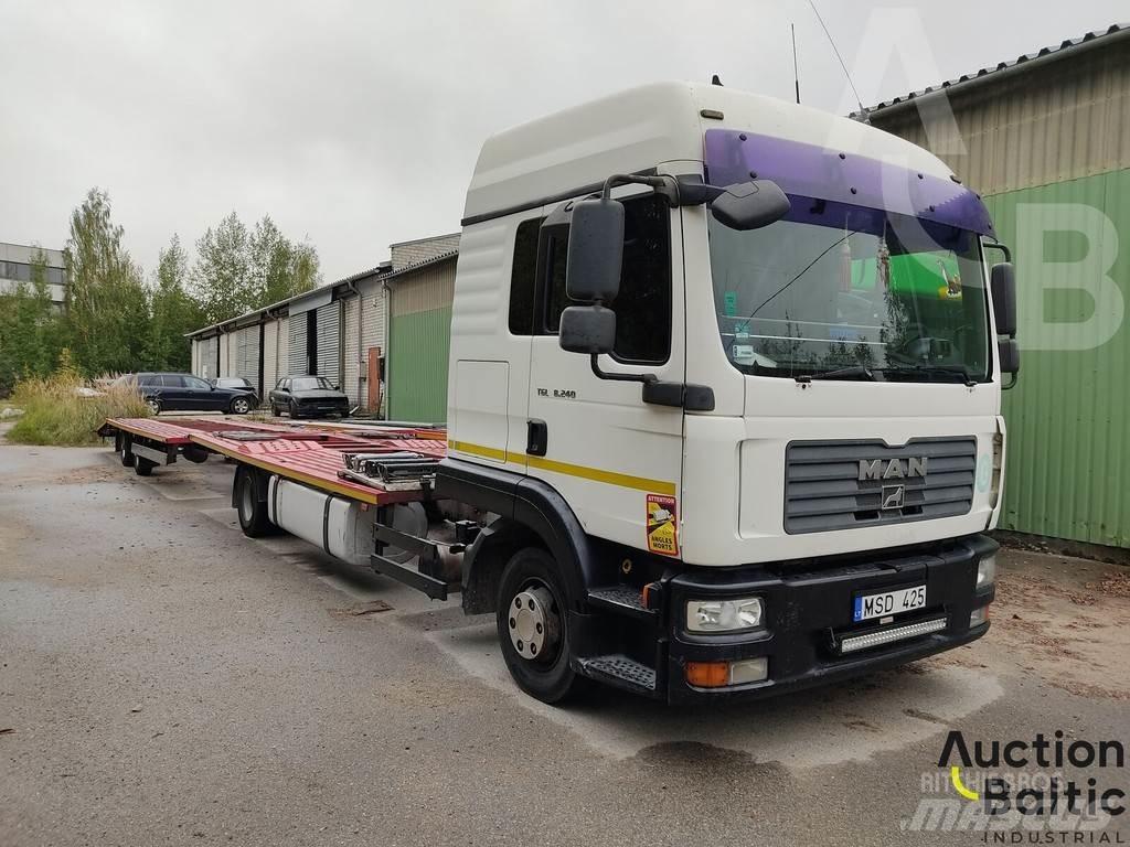 MAN TGL8.240 Autotransportere / Knæklad