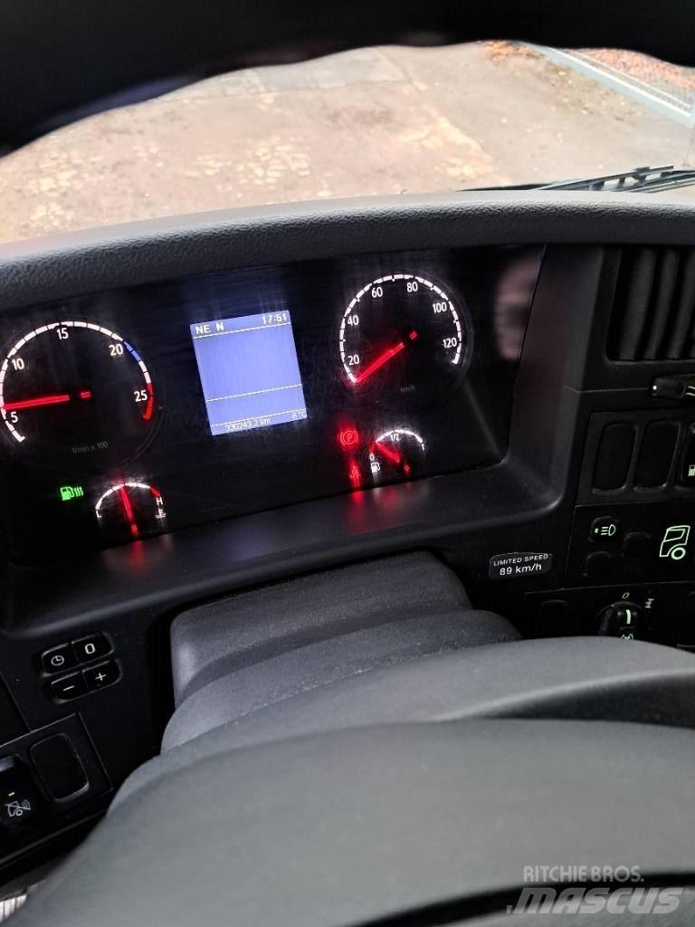 Scania P 280 Fast kasse