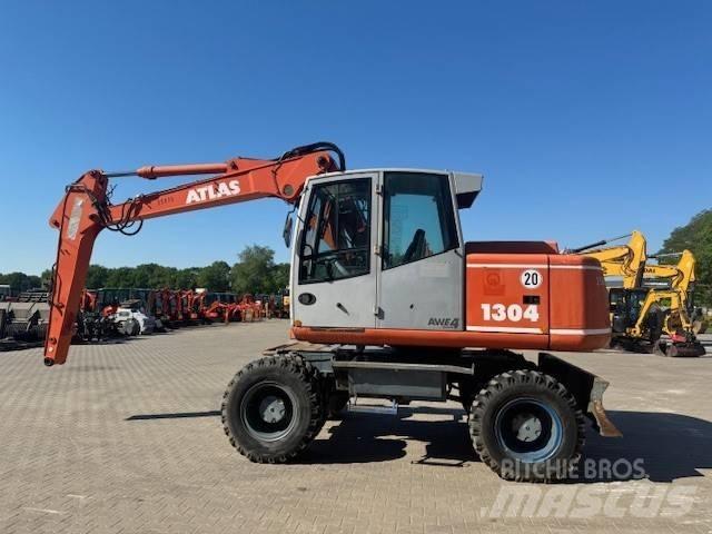 Atlas 1304 Gravemaskiner på hjul