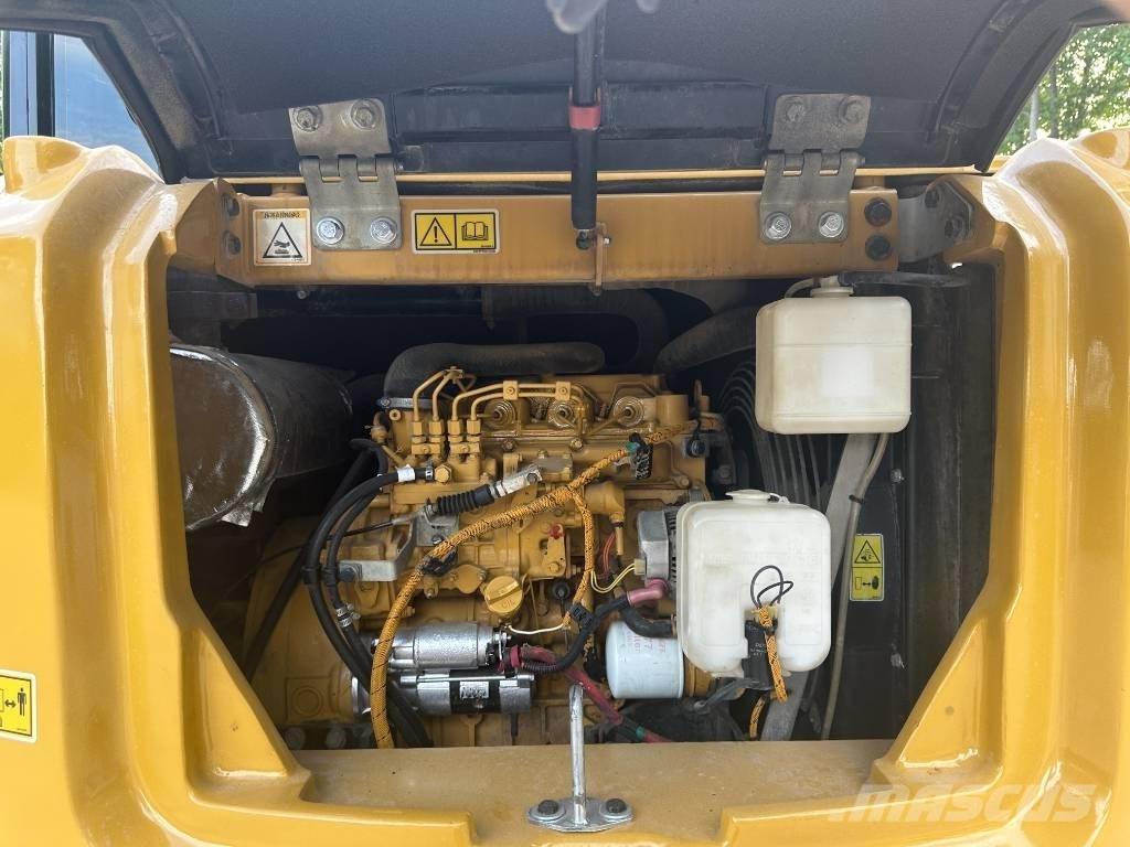 CAT 307E Gravemaskiner på larvebånd