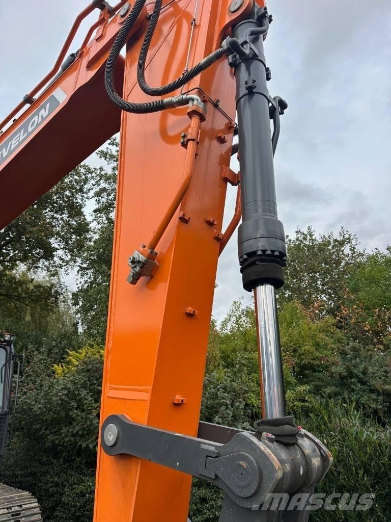 Develon DX 300 LC-7M Gravemaskiner på larvebånd