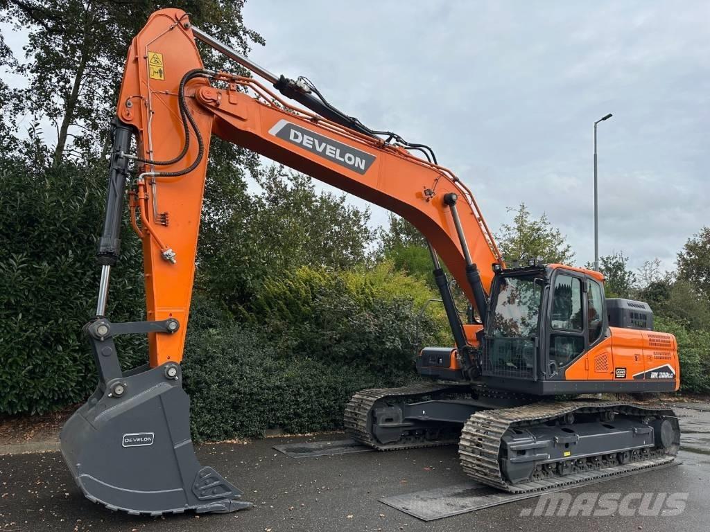 Develon DX 300 LC-7M Gravemaskiner på larvebånd