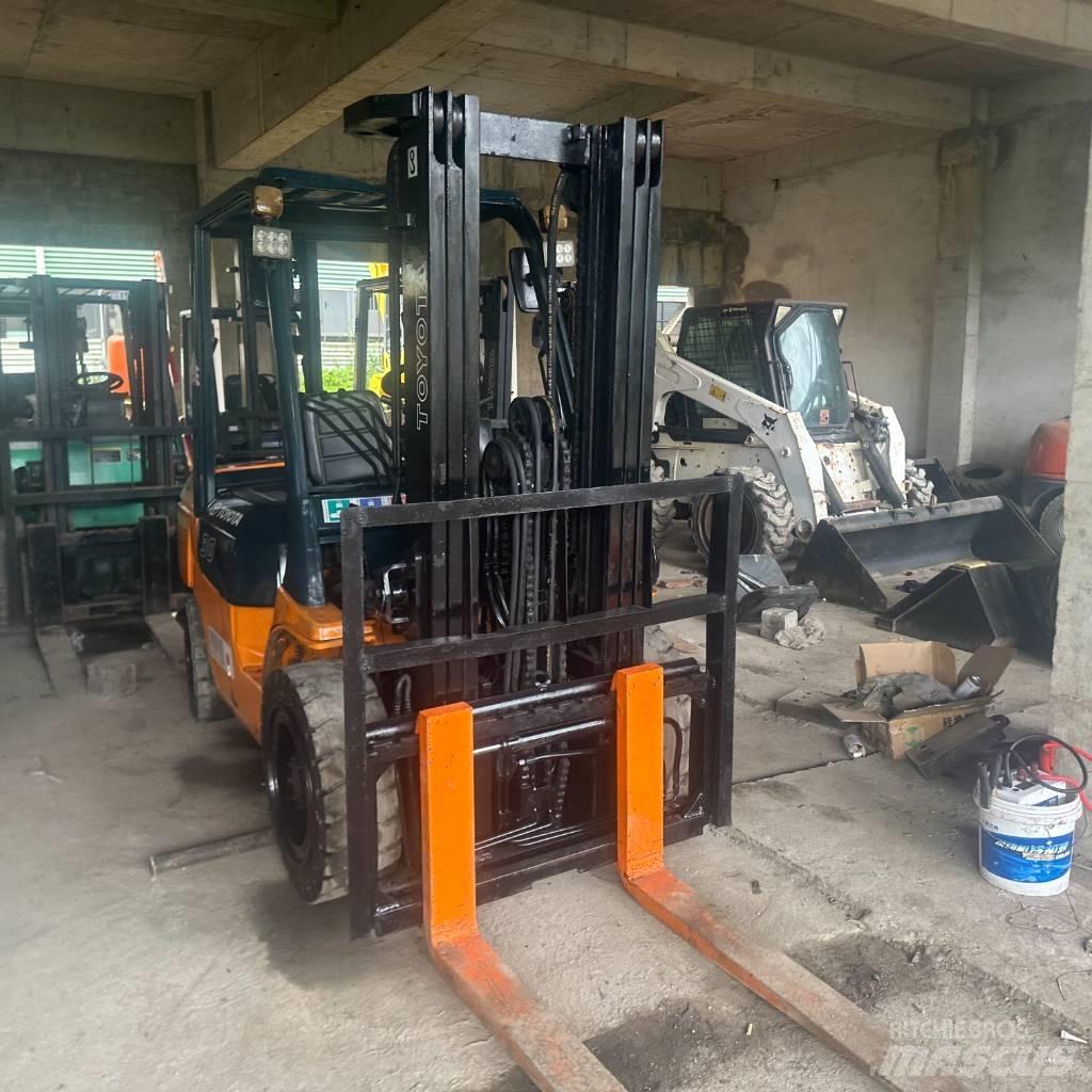 Toyota FD 30 Diesel gaffeltrucks