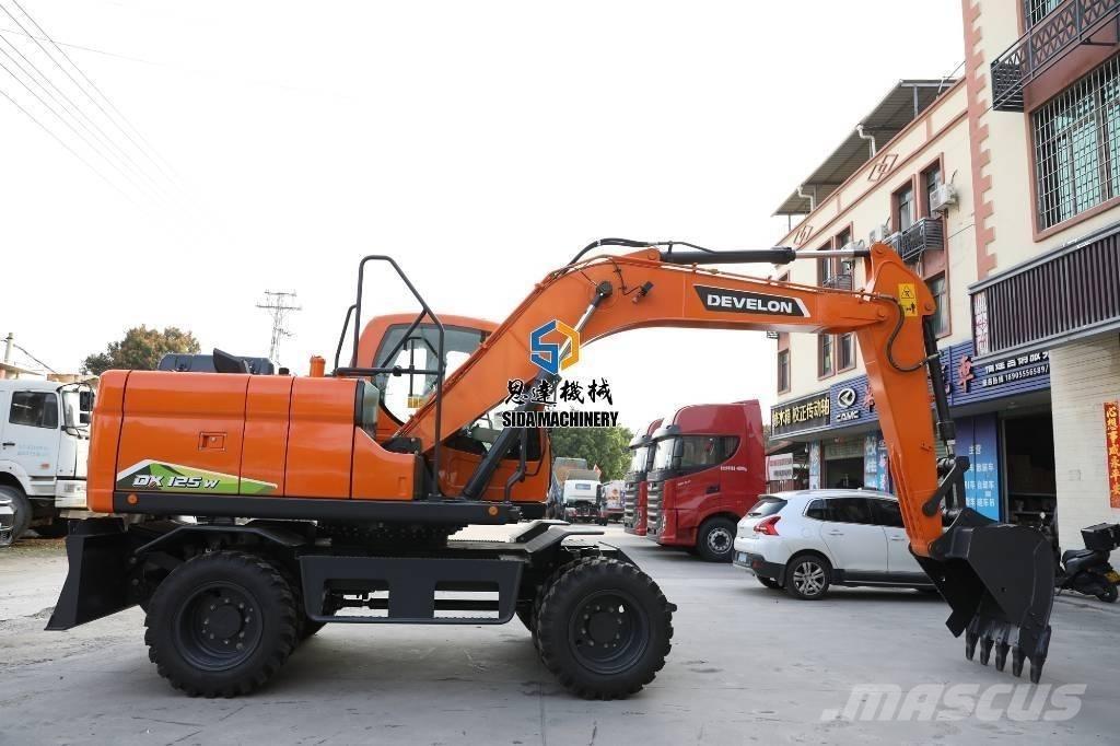 Develon DX125W Gravemaskiner på hjul