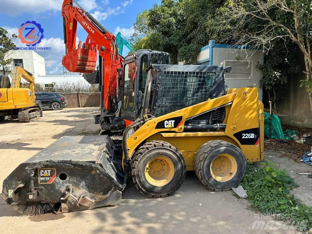 CAT 226 B Minilæsser - skridstyret