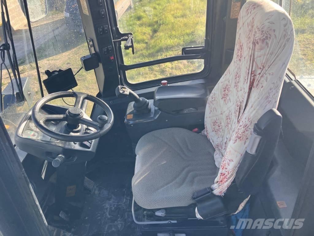 LiuGong 835 H Læssemaskiner på hjul