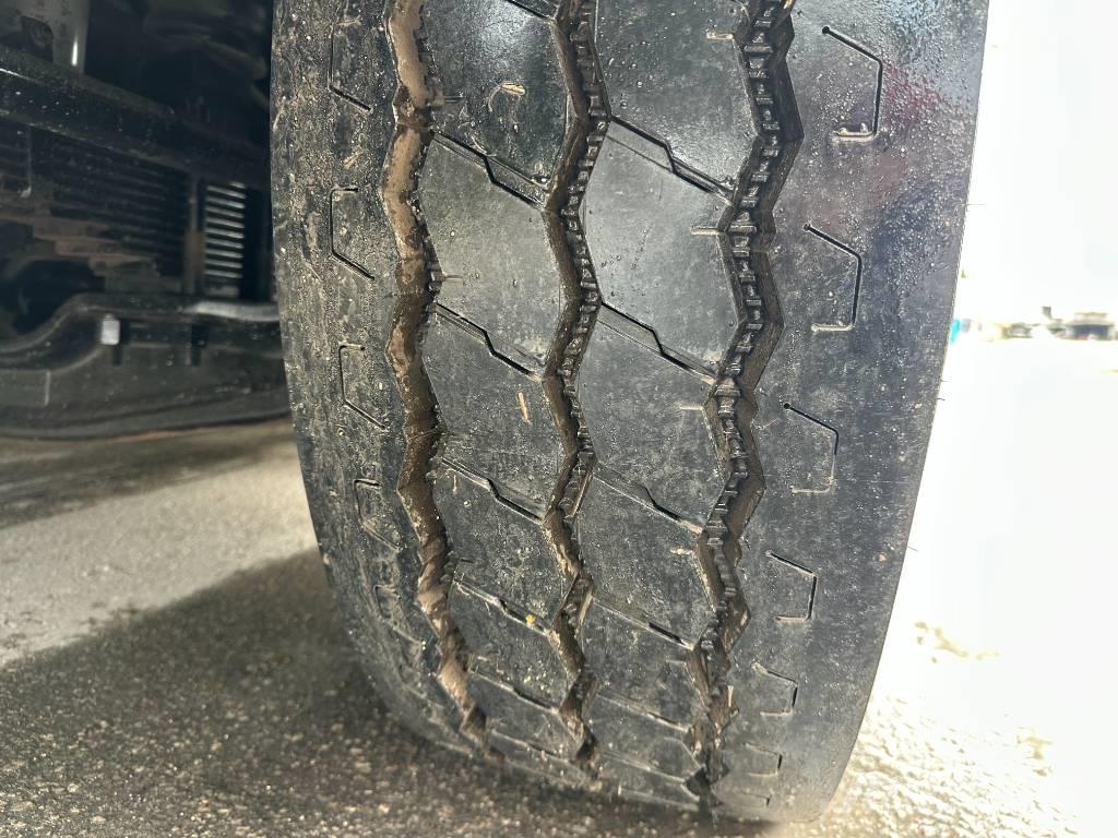 Mack MRU 613 Renovationslastbiler