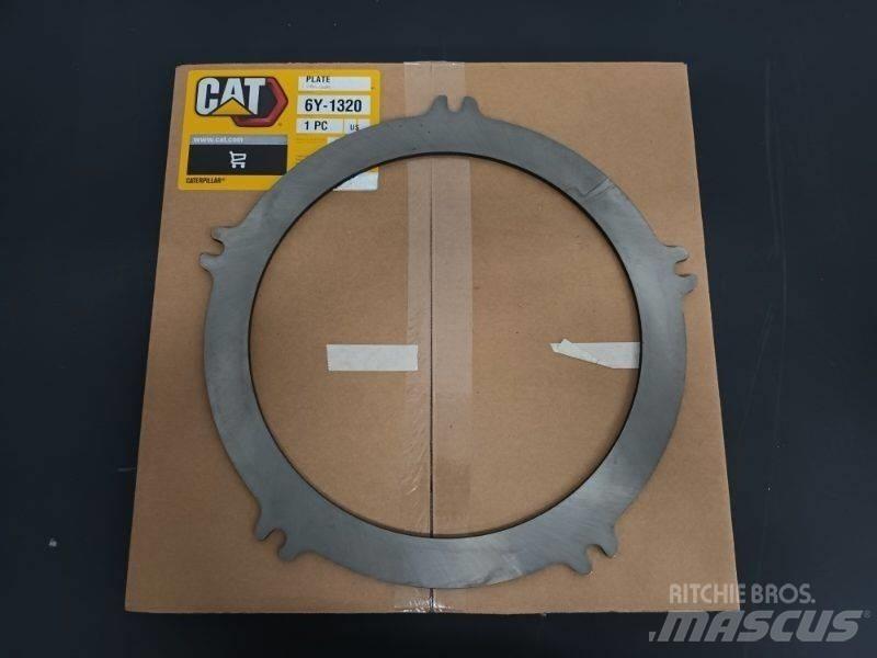 CAT PLATE 6Y-1320 Chassis og suspension