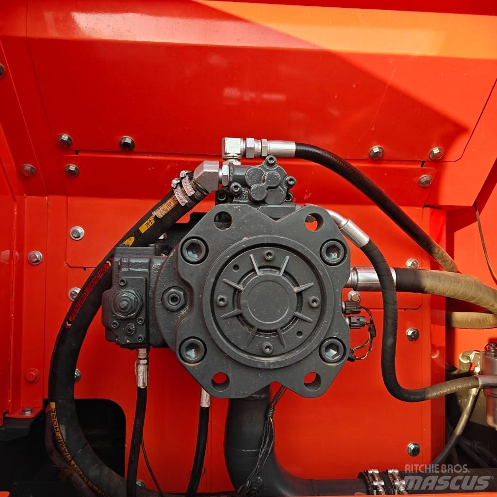 Doosan DX300LC-9C Gravemaskiner på larvebånd
