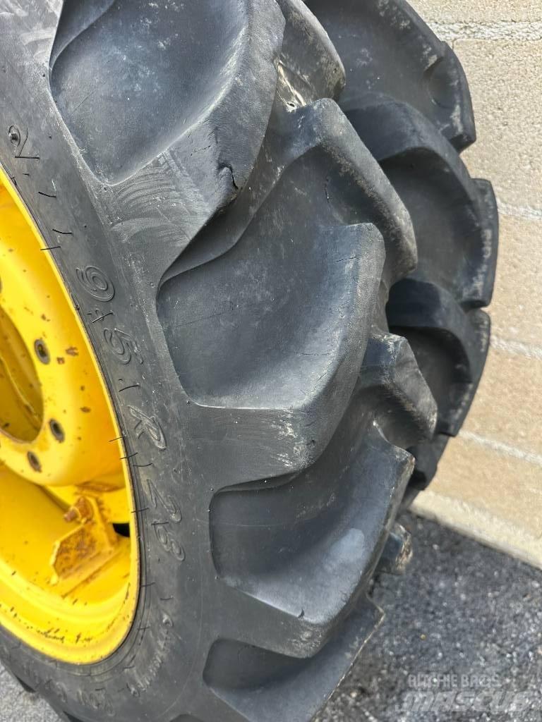 Alliance 230/95R28 Hjul, Dæk og Fælge