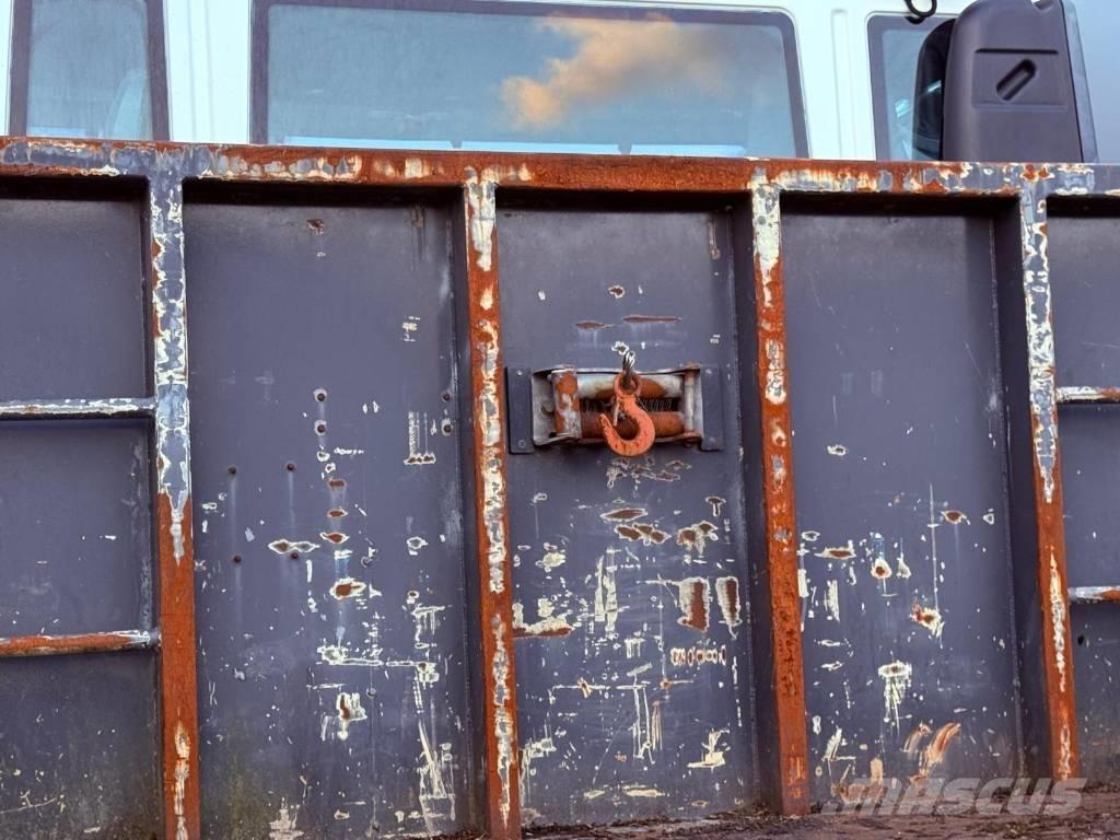 MAN NS 194 F Autotransportere / Knæklad