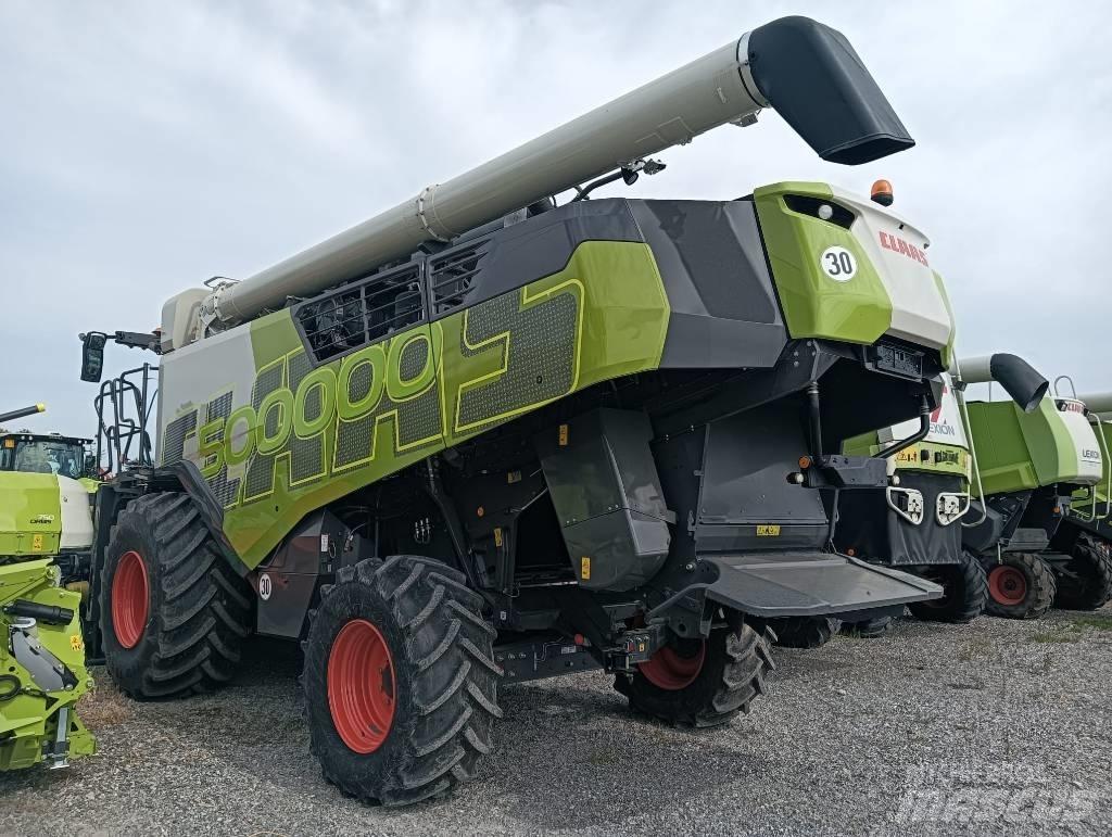 CLAAS TRION 750 Mejetærskere