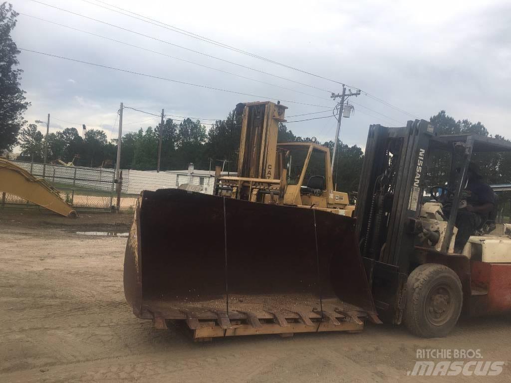 CAT loader Skovle