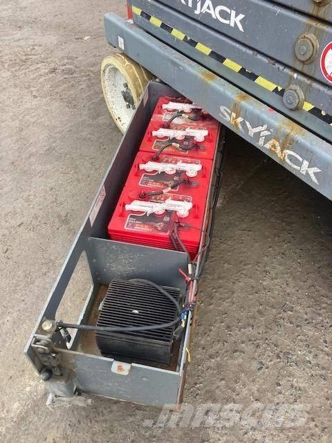 SkyJack SJ III 3226 Saxlifte