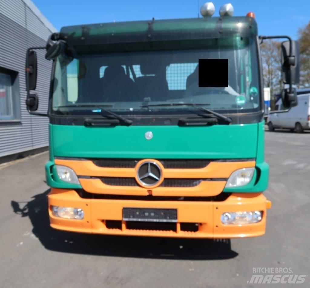 Mercedes-Benz 822 L Pickup/Sideaflæsning