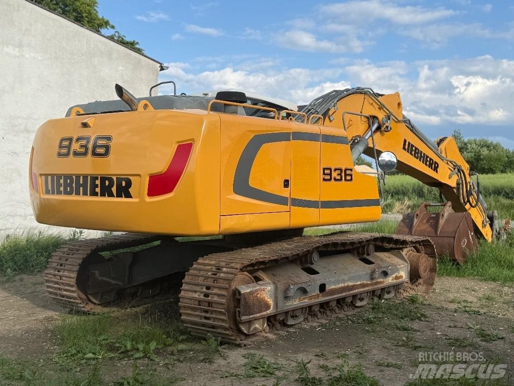 Liebherr R 936 LC Gravemaskiner på larvebånd