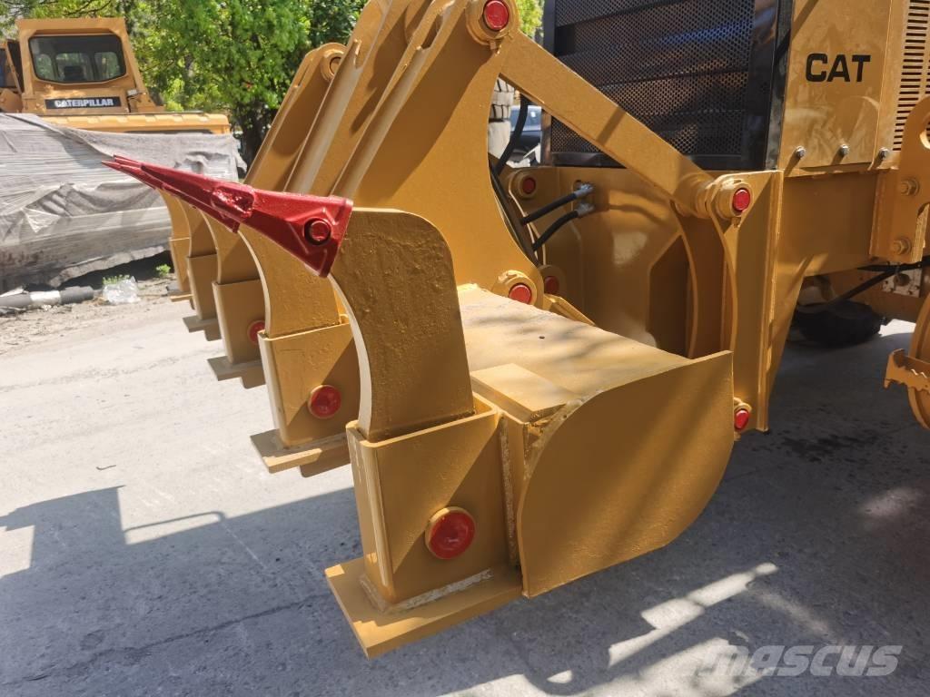 CAT 140 H Vejhøvle / Gradere