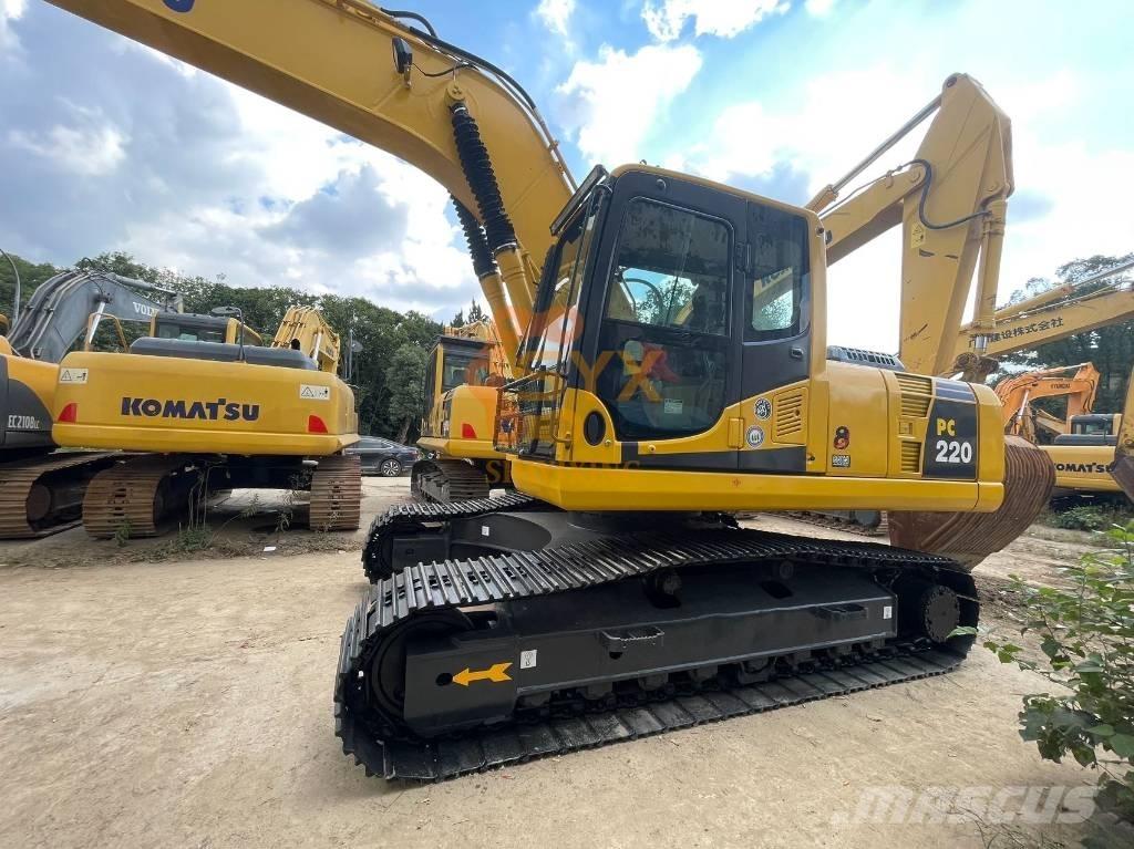 Komatsu PC 220-8 Gravemaskiner på larvebånd