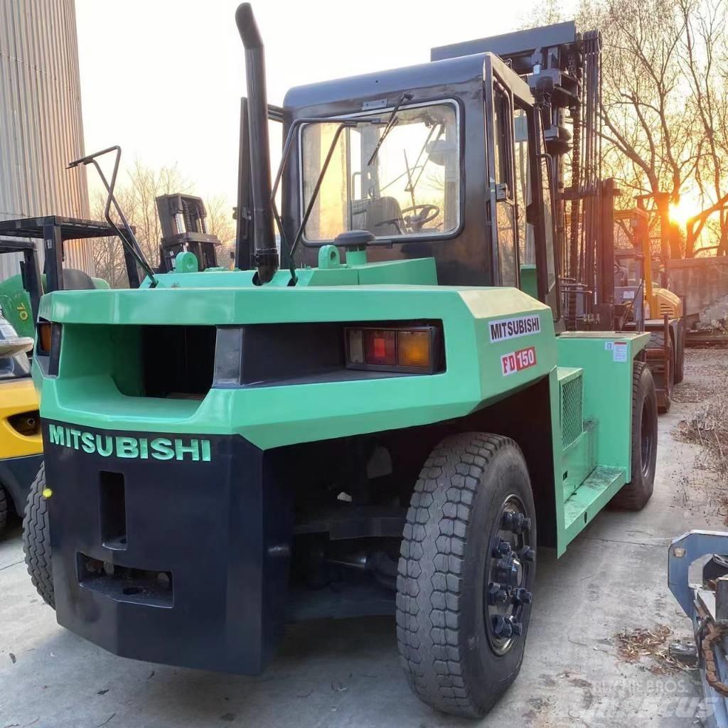 Mitsubishi FD 160 Teleskoplæssere