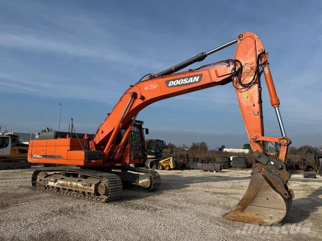 Doosan DX 340 LC Gravemaskiner på larvebånd
